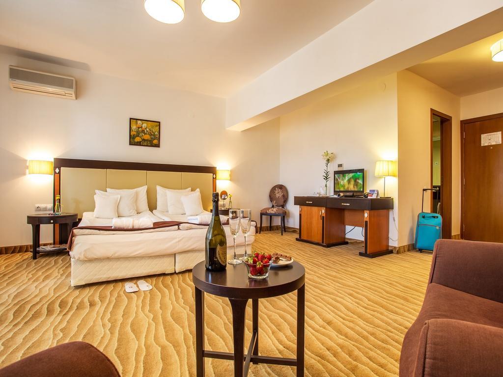 باناجيريشت Kamengrad Hotel & Spa الغرفة الصورة